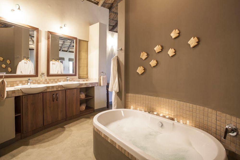 Tambuti Lodge Pilanesberg Kültér fotó